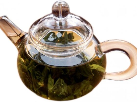 Ceaiul verde este una dintre cele mai sanatoase bauturi pe care le poti consuma, dar, asta nu inseamna ca nu te vei mai imbolnavi!