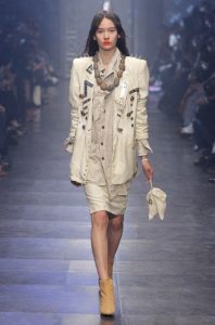tendinte-vestimentare-femei-Vivienne-Westwood-primavara-vara-2016-012