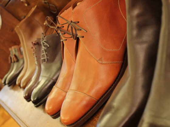 From Mario Bemer you can buy bespoke italian shoes, made exclusively with Goodyear construction, both the pret-a-porter,