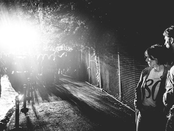 Modest din fire, nu se considera un profesionist in domeniu, ci mai degraba un “amator pasionat”- Mircea Maieru nu doar un profesionist in domeniul fotografiei, ci si un artist desavarsit.