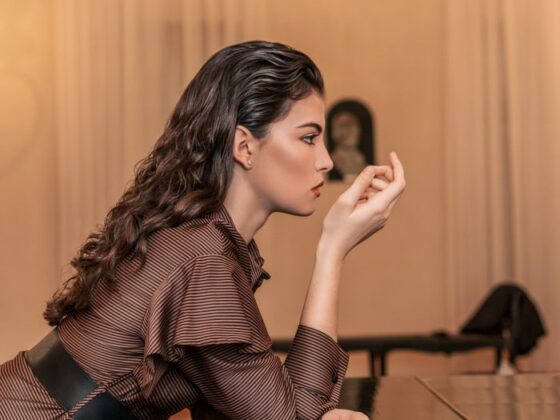 Ne bucuram pentru ca aceasta luna martie 2019 este o editie speciala a revistei Famost, foarte diversa, cu invitati deosebiti, care se remarca prin calitate si prin lucrurile bune realizate.