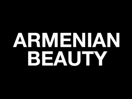 Armenian Beauty 19-22 septembrei 2019: au formele, culorile si personalitatea zonei din care provin! Sunt colectiile celor noua marci selectate pentru a reprezenta noua scena a modei armene la Super.