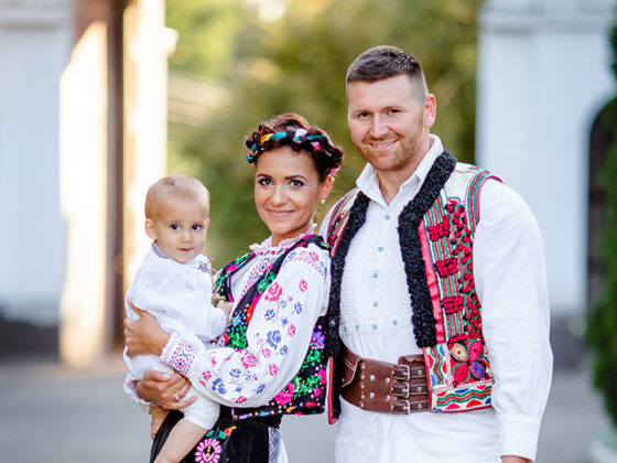 Buna, Oana Moldovan si bine ai venit in paginile revistei Famost! Ce te-a determinat sa incepi activitatea de blogging si sa intri in aceasta lume?