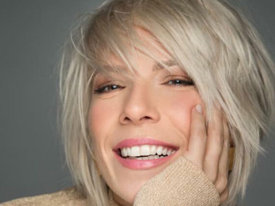 Maria Radu sustinea primul sau concert la varsta de 14 ani pe stadionul Progresul cu formatia Solaris.
