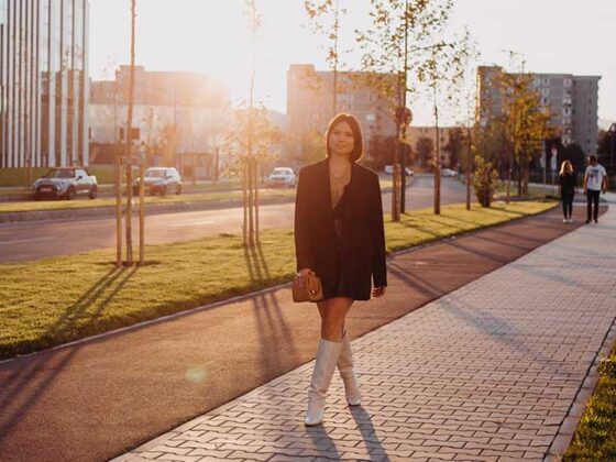 Olga Shevtsova is originally from Kiev and is based in Romania. She loves fashion and as she says she is 100% involved.