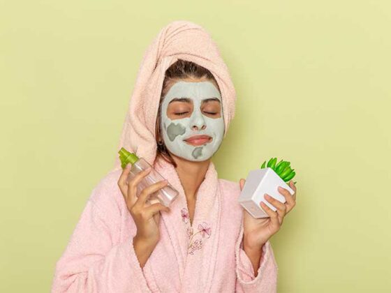 Importanta ingredientelor din produsele cosmetice este din ce in ce mai adusa in prim plan, fiind intr-o perioada in care ne dorim sa aratam mai bine.
