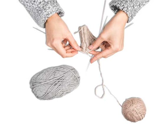 Tricotatul este cel mai bun hobby care iti reduce ritmul cardiac, un indicator al stresului, situandu-se in varful clasamentului a primelor 20 de activitati care ajuta ritmul cardiac.
