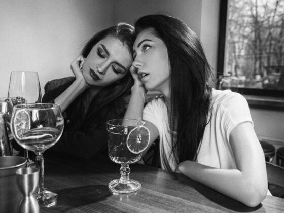 A bea constient poate fi pentru anumite persoane o notiune delicata, 2020 fiind anul in care foarte multe persoane au consumat alcool pe fondul stresului.