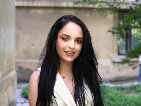 Buna, Sorina Lazar si "Bine ai venit" in paginile revistei Famost! Esti o persoana activa in jurnalism, PR …