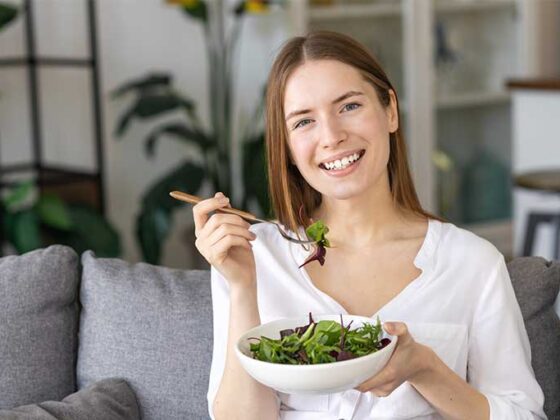 Alimentatia pe baza de plante ne imbunatateste sanatatea, asa cum au dovedit-o multe studii, de la inima, la reducerea riscurilor de cancer, diabet tip 2, ...