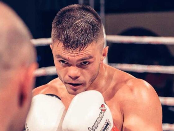 In prezent, Adrian Maxim este campion Dynamite Fighting Show a categoriei usoare - 65 kg.