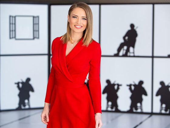 Andra Petrescu este noua prezentatoare din echipa Observator, ora 12.00, de la Antena 1. Cum ai primit oferta si ce inseamna pentru tine aceasta noua etapa?