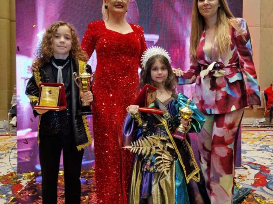 La finalul World Rising Stars, Catalina Buzdun - Rafaila, director national al Romaniei ne-a declarat: Tare mandra sunt sa ma intorc iarasi in tara, alaturi de castigatori!