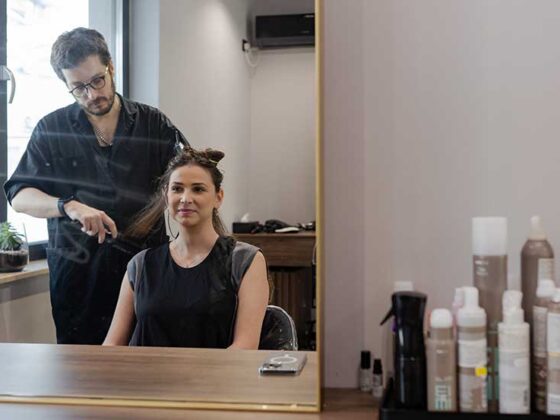 Artist Salon & Academy este o locație superbă, amenajată după ultimele trenduri ce a organizat primul Workshop cut & style în data de de 24 ianuarie.
